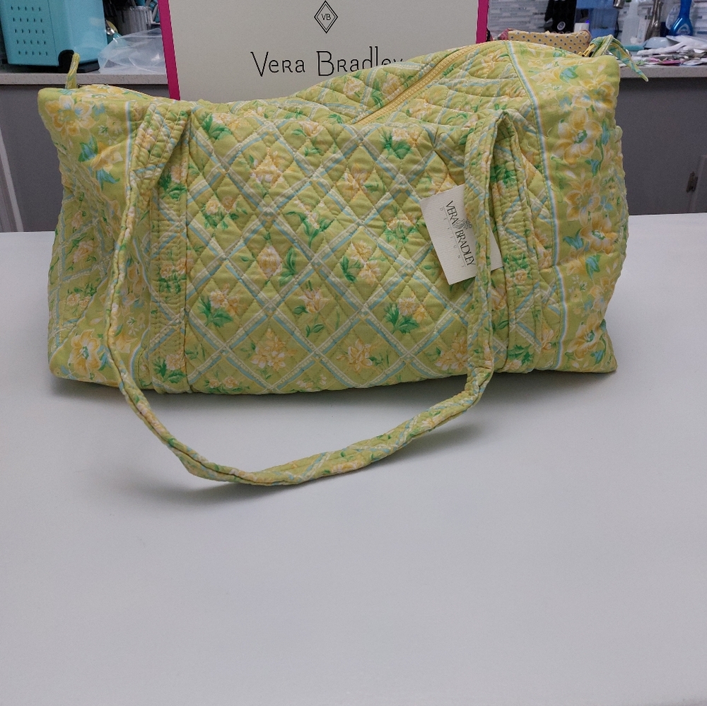 Vera Bradley Vintage Large Duffel Citrus Floral NWT